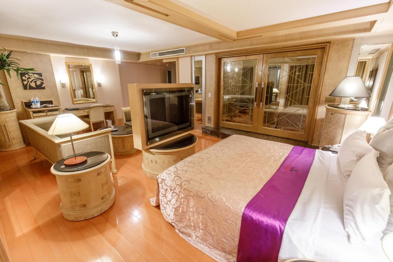 Love Tree Motel Taipeh Exterior foto